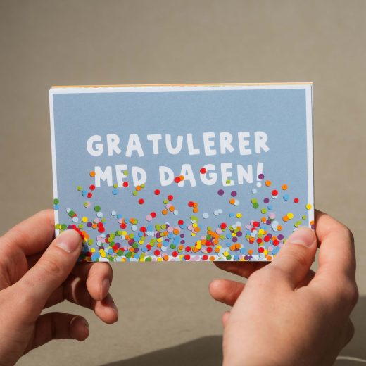 Bursdagskort med moderne illustrasjoner